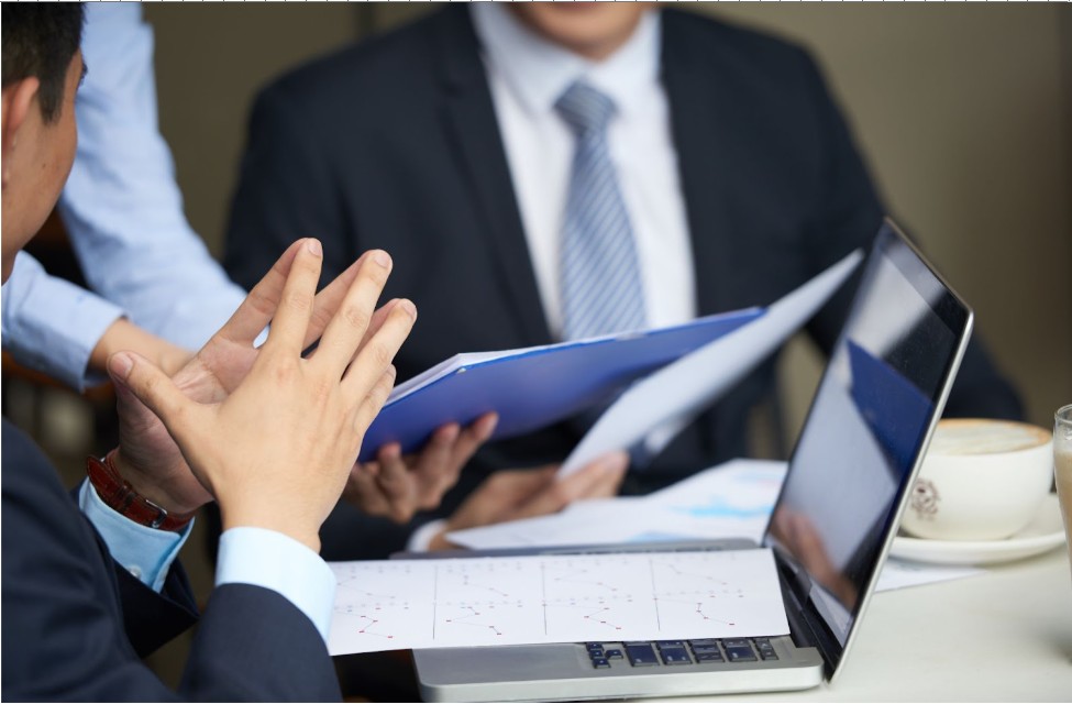 Mantener actualizados documentos clave en RRHH